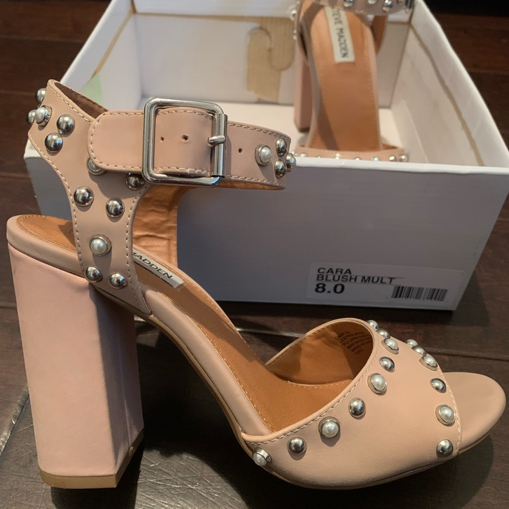Steve Madden blush colored 4 inch heels.